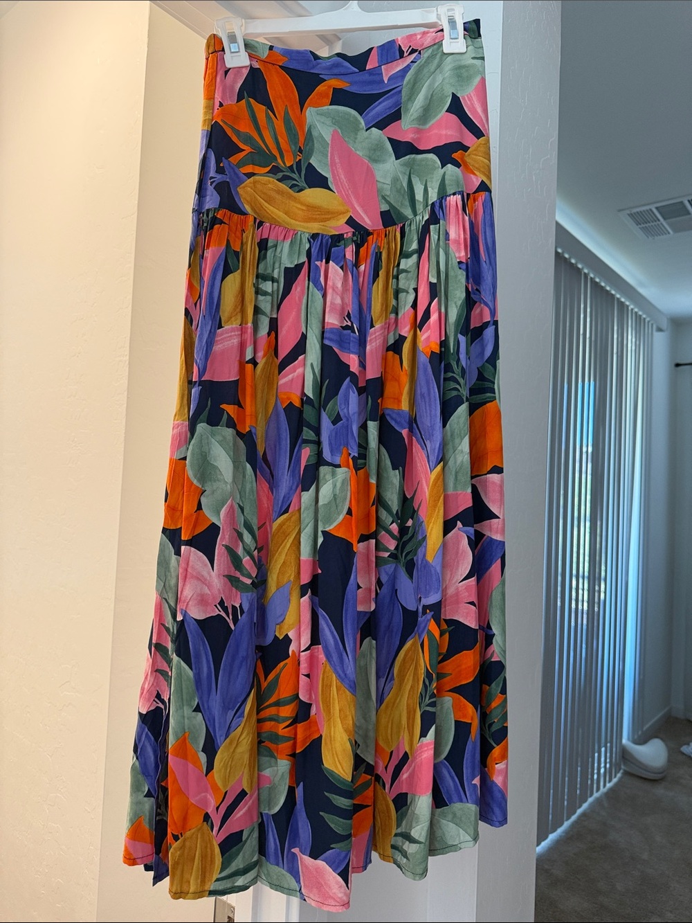 Tropical Leaf Print Maxi Skirt - Multicolor